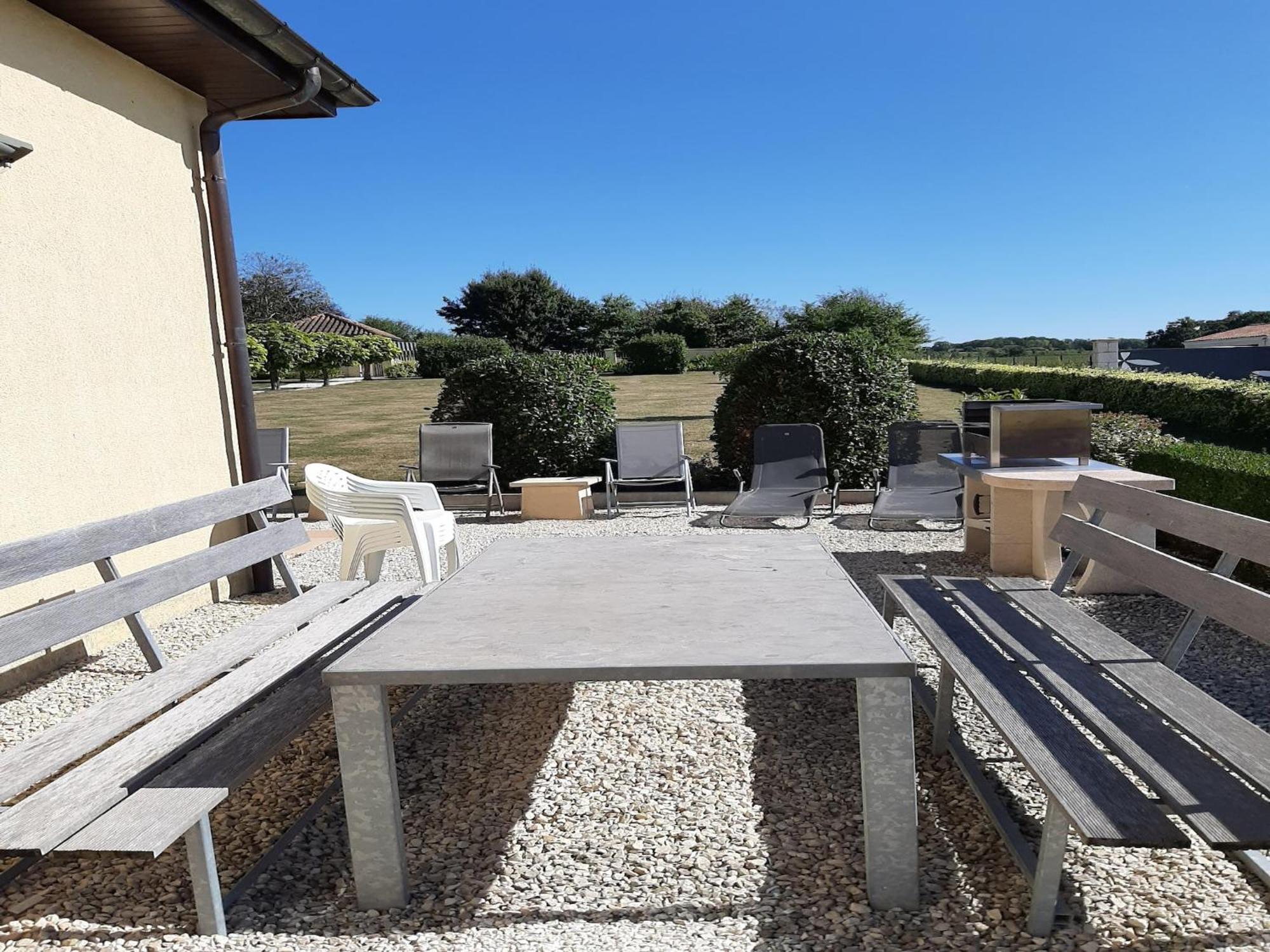 Modern Holiday Home In Aquitaine 圣耐克森 外观 照片