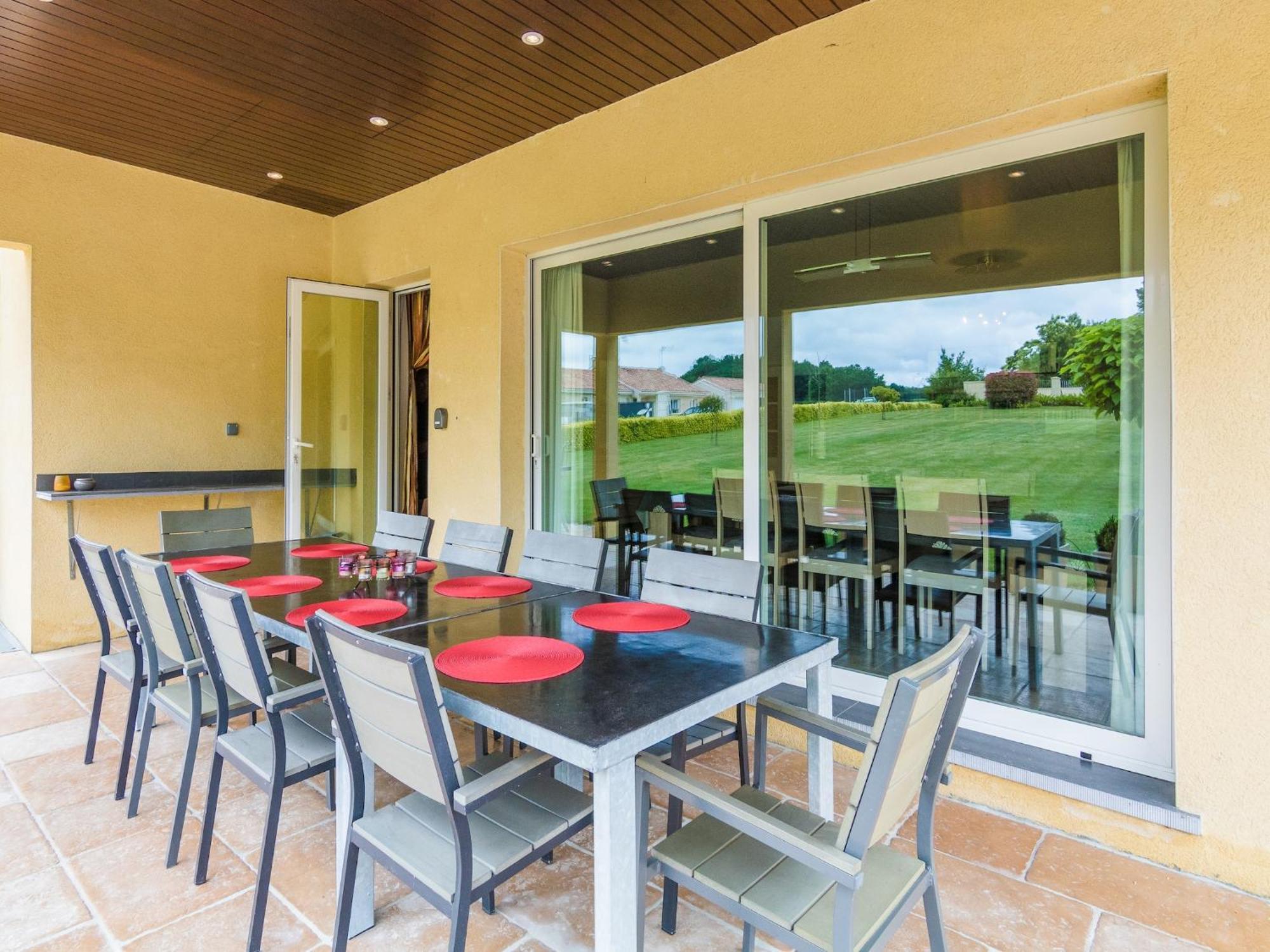 Modern Holiday Home In Aquitaine 圣耐克森 外观 照片