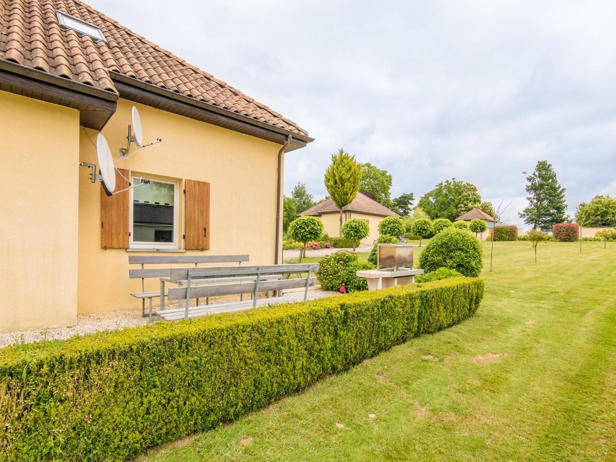 Modern Holiday Home In Aquitaine 圣耐克森 外观 照片